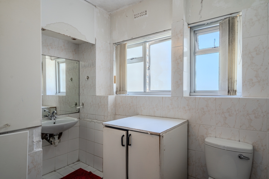 3 Bedroom Property for Sale in Three Anchor Bay Western Cape